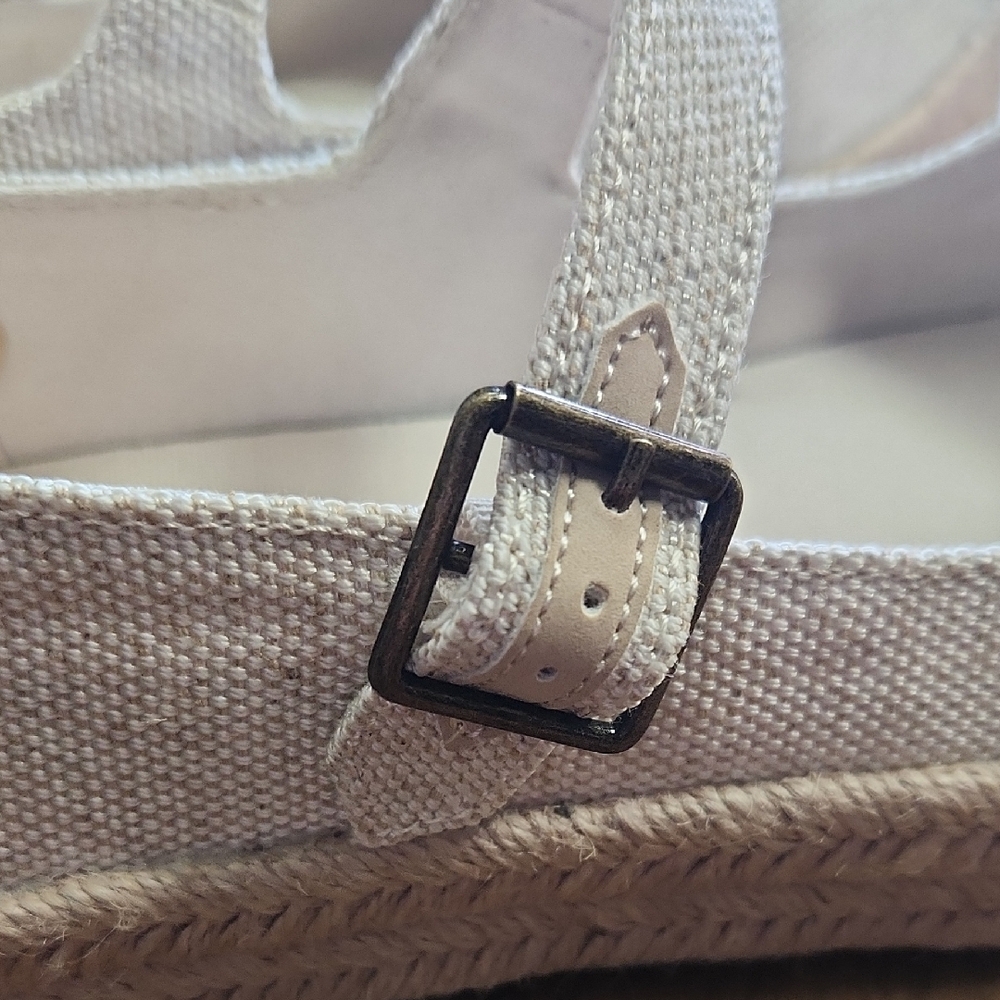 TOMS Cream Mary Jane Espadrille Shoes - Picture 4 of 7